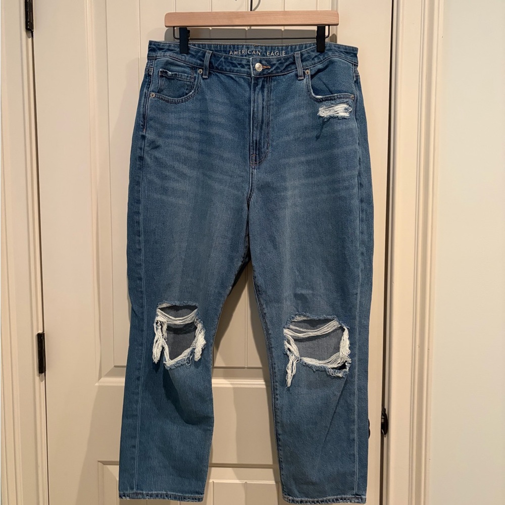 American Eagle Outfitters Women's Ripped Mom Jeans
